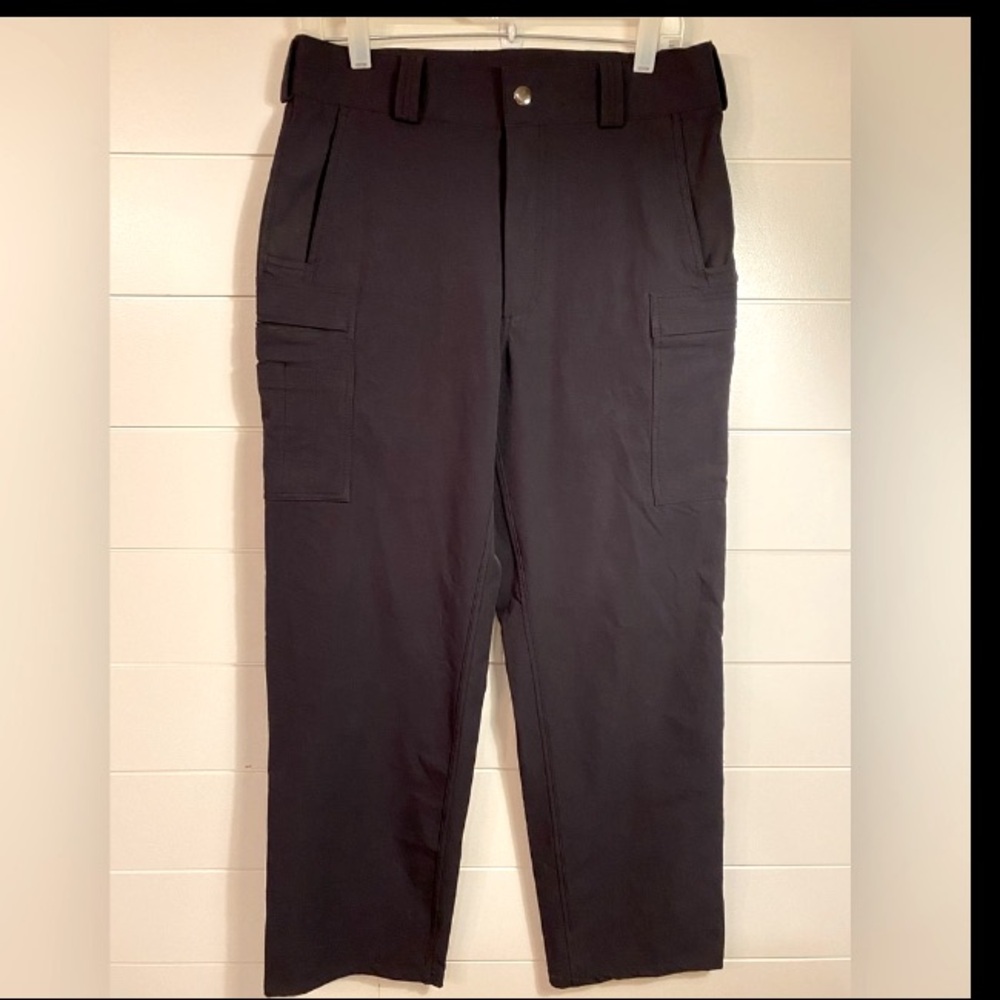 Blauer dark navy weatherproof tactical style utilitarian cargo Gorpcore pants